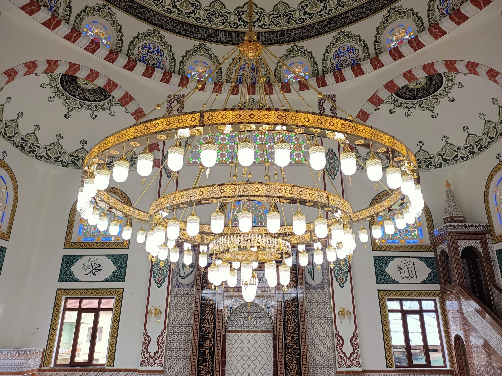 cami aydınlatma